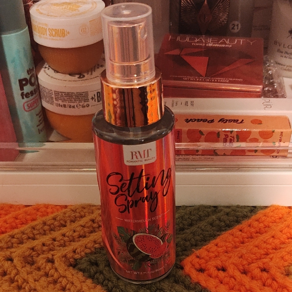 Watermelon Scent Setting Spray -